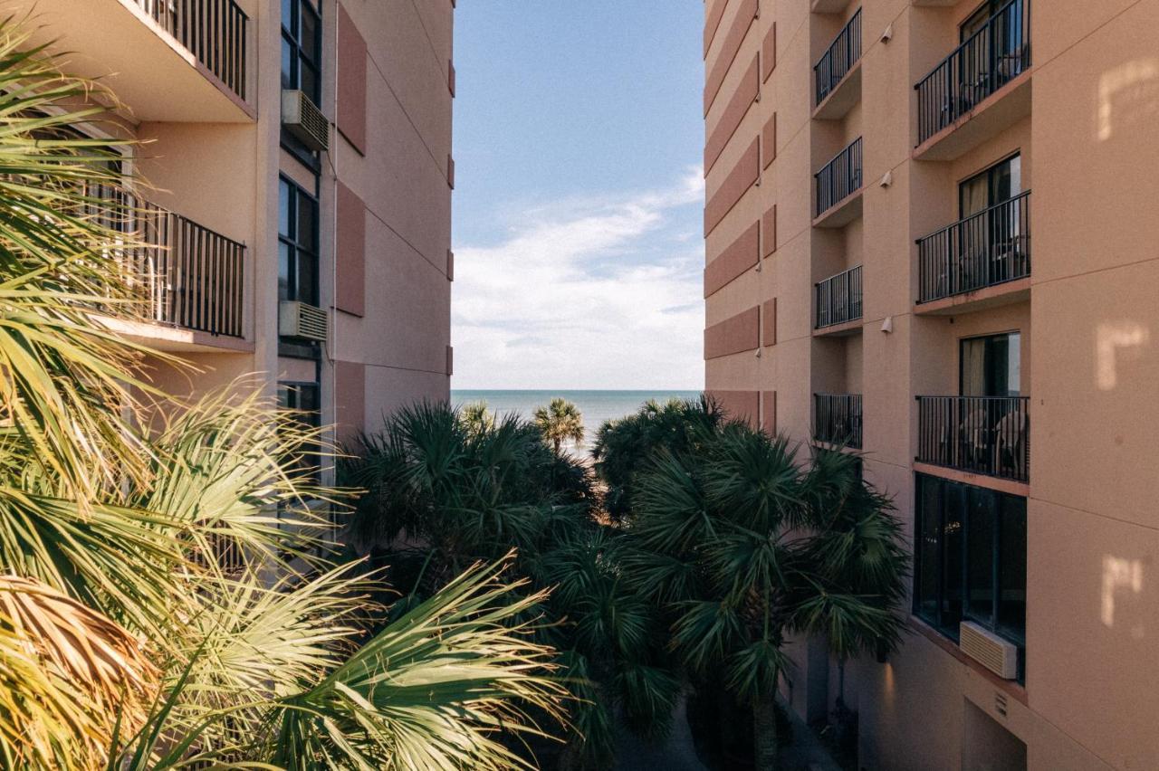Sandcastle Oceanfront Resort At The Pavilion Myrtle Beach Exterior photo
